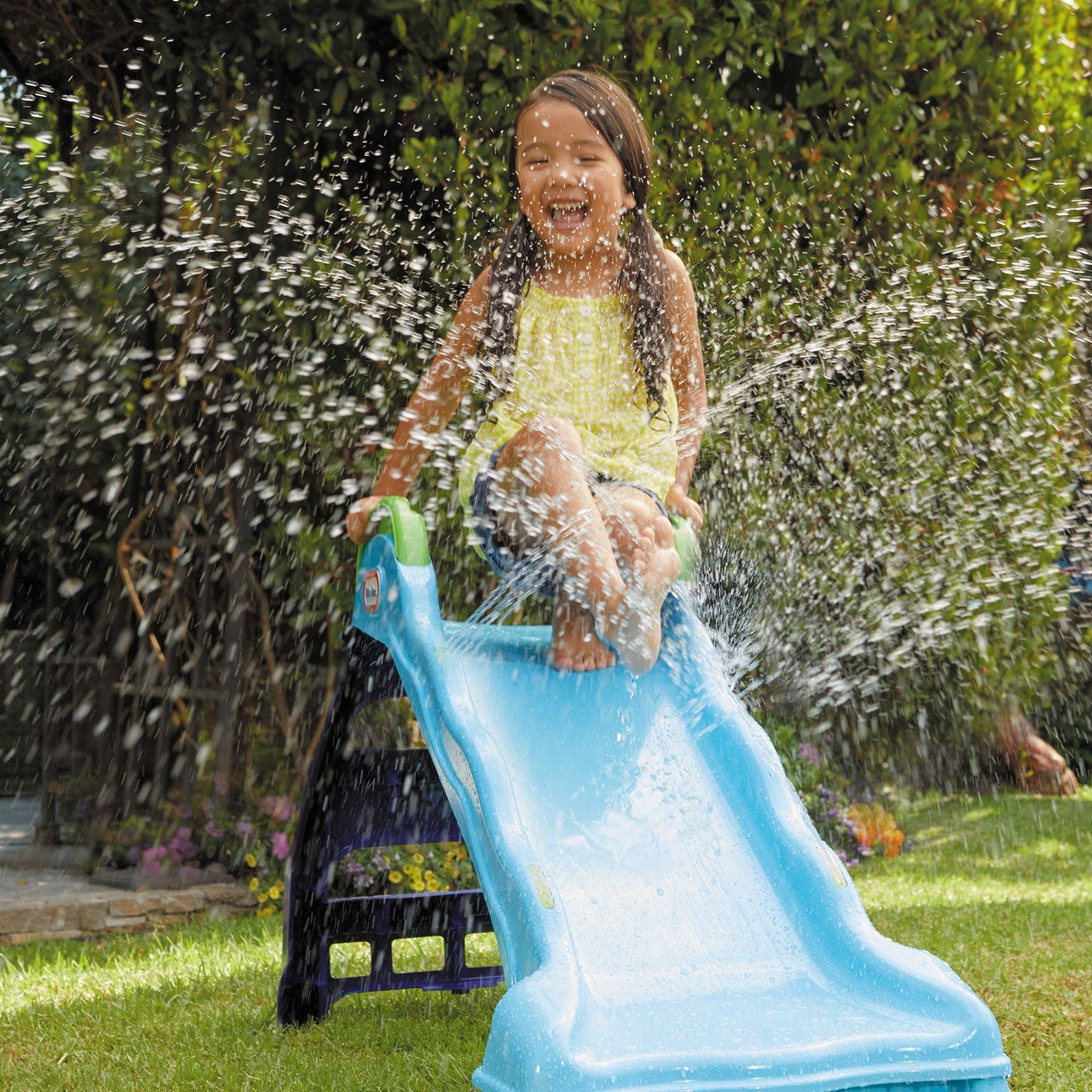 2-in-1 Indoor-Outdoor Slide with Water Spraying Jets, Foldable Design for Easy Storage