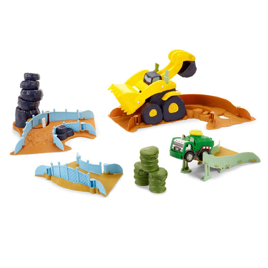 Slammin' Racers™ Scrapyard Derby