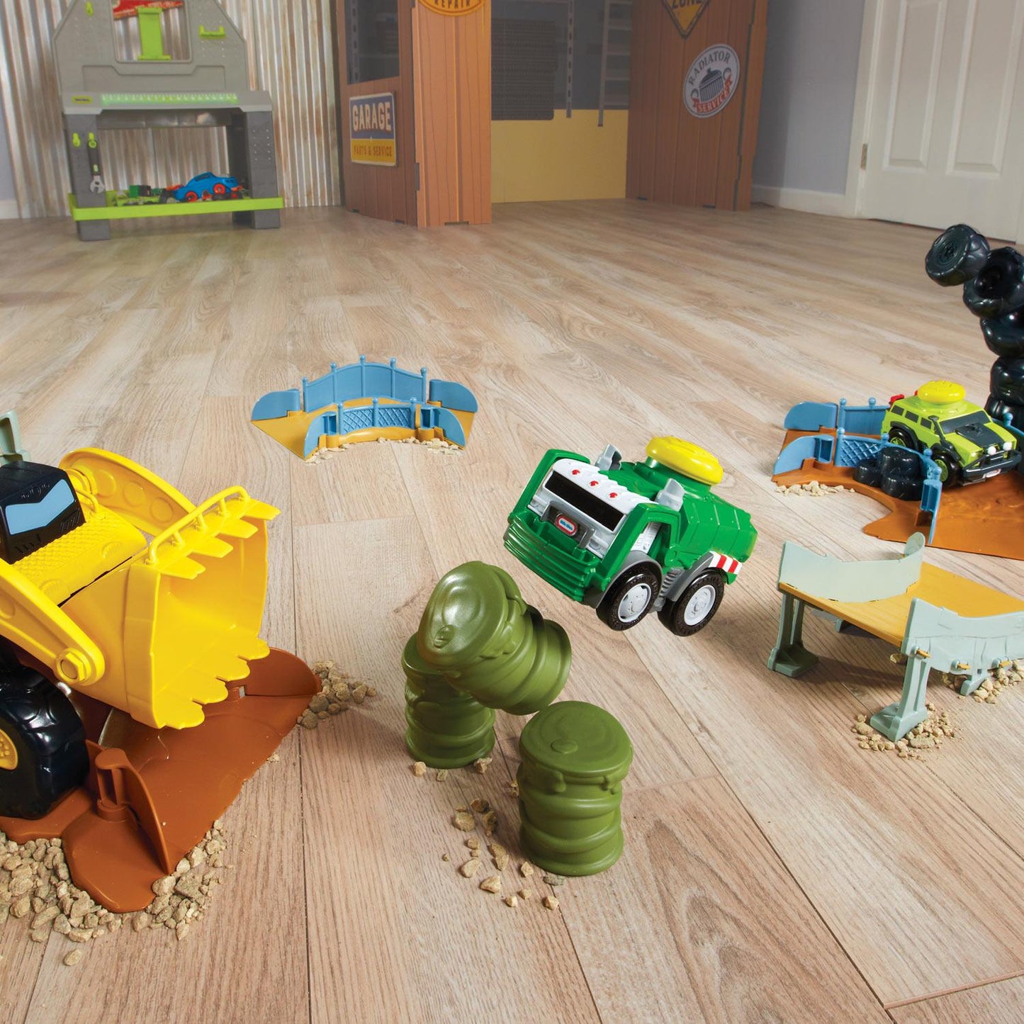 Slammin' Racers™ Scrapyard Derby